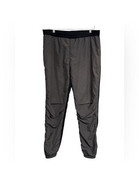 MEC Lined Black and Grey Pants W/Zipper Reflective Bottoms Size Large